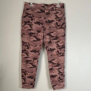 Soho Pink Camo Print Women's Jeans size 10